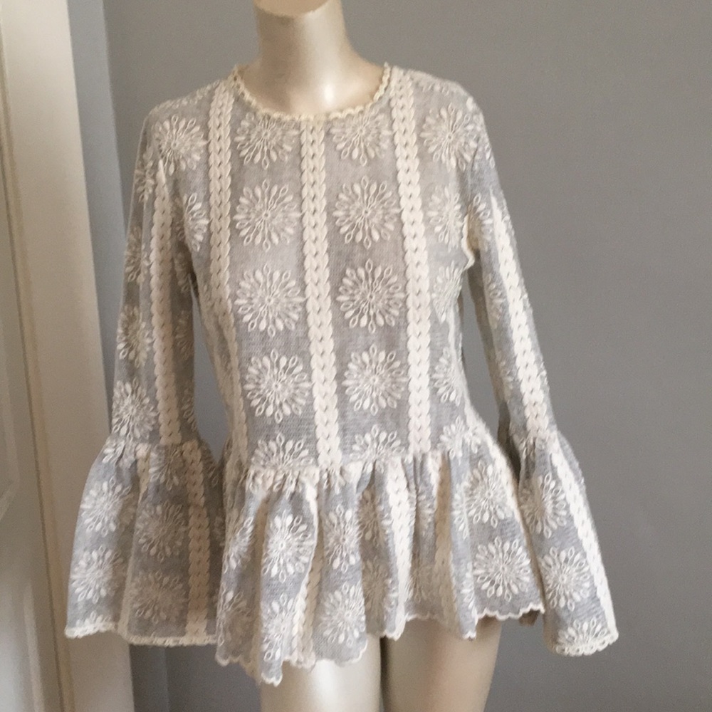 Lumie floral/snowdrop top